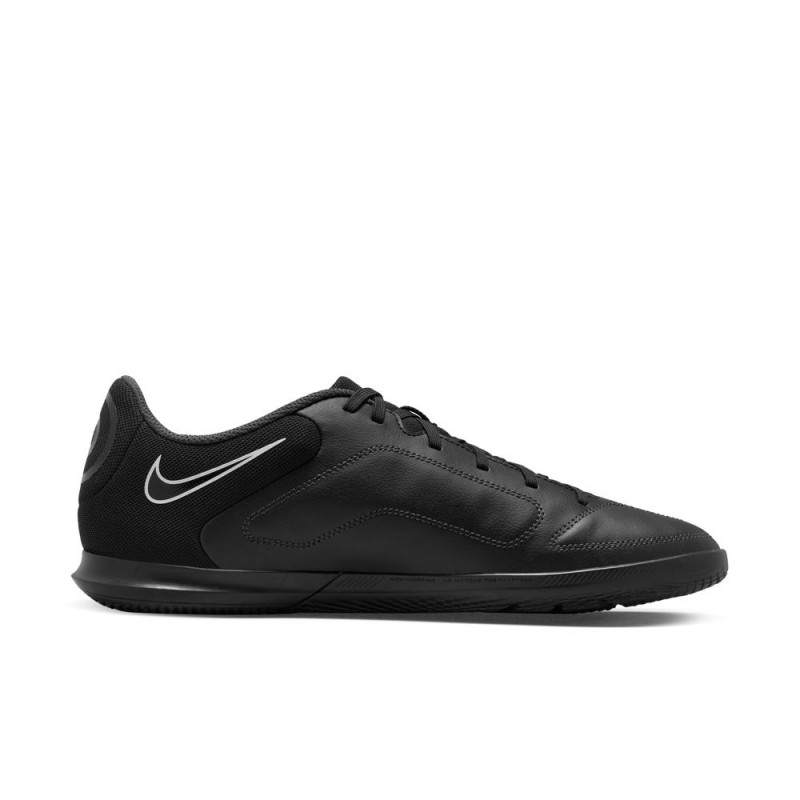 Nike – Extravaganza Futsal Shop